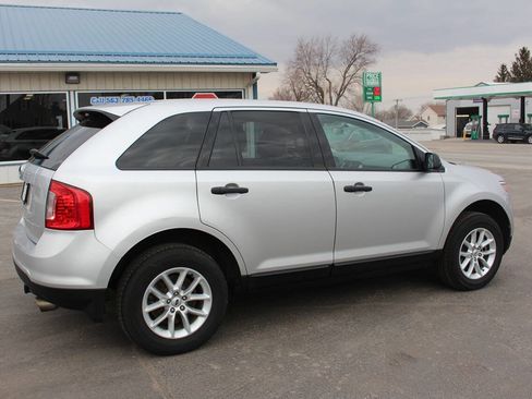 Used 2014 Ford Edge SE image 4