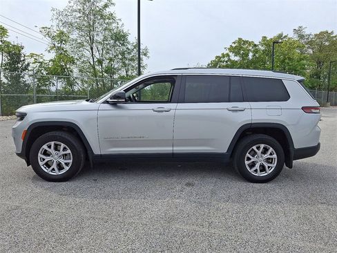 Used 2021 Jeep Grand Cherokee L Limited w/ MOPAR Finishing Package image 7