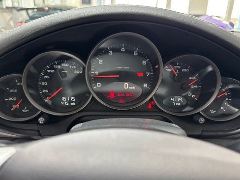Used 2006 Porsche 911 Carrera 4 AWD/4WD image 61