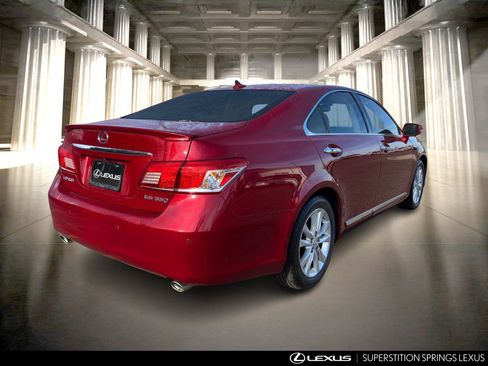 Used 2010 Lexus ES 350 image 4