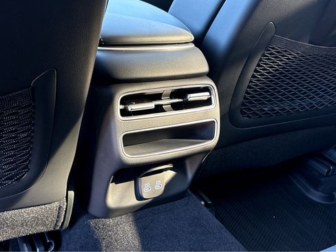 New 2026 Genesis GV70 2.5T image 26