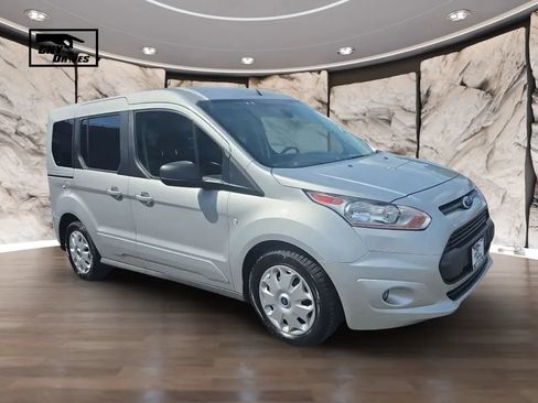 Used 2016 Ford Transit Connect XLT FWD image 3