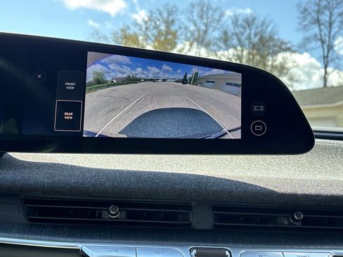 Used 2024 Lucid Air Touring AWD/4WD image 51
