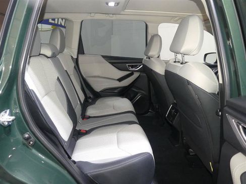 Used 2024 Subaru Forester Premium AWD/4WD image 26