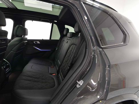 Certified 2023 BMW X5 M50i w/ Executive Package image 10