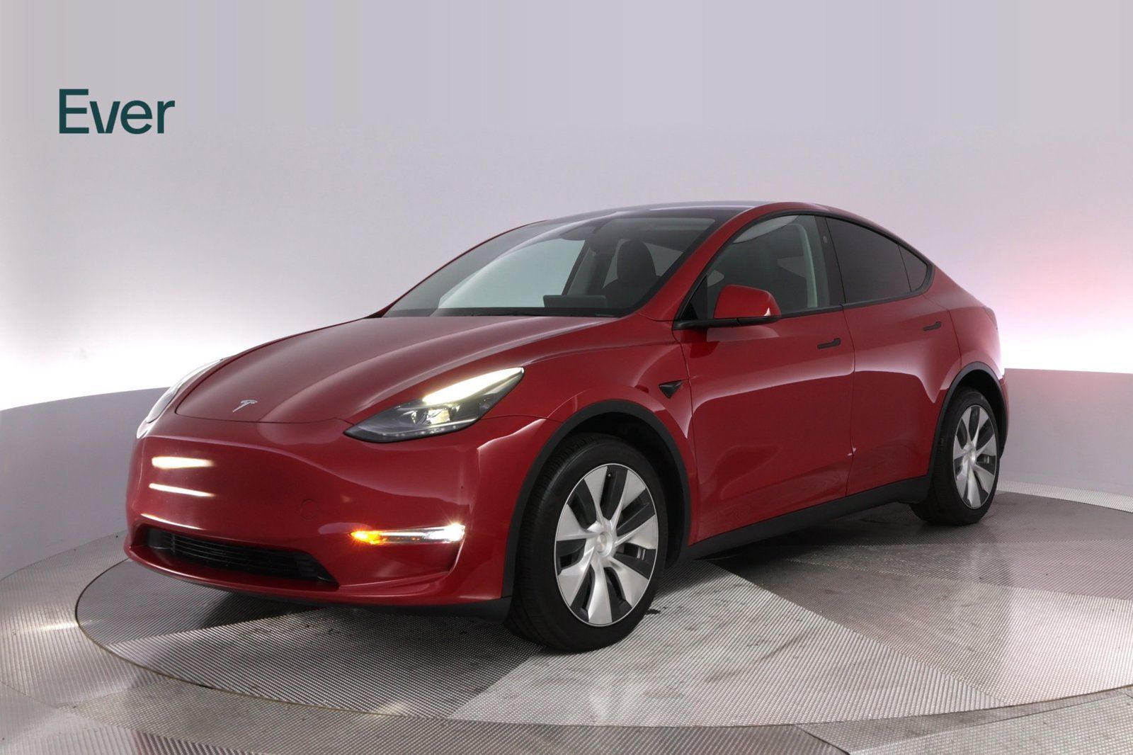 Used 2023 Tesla Model Y Long Range AWD/4WD image 2
