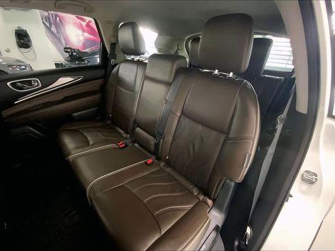 Used 2019 INFINITI QX60 Luxe w/ Essential Package image 26