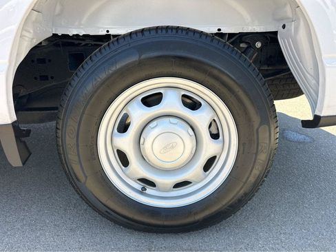 Used 2022 Ford F150 XL w/ Trailer Tow Package RWD image 12