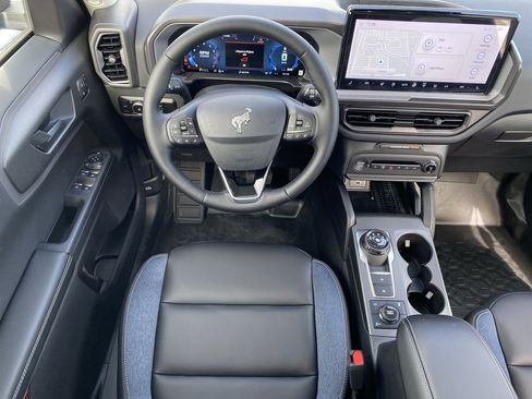New 2025 Ford Bronco Sport Outer Banks w/ Sasquatch Outer Banks Package AWD/4WD image 9