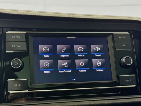 Certified 2021 Volkswagen Jetta SE w/ SE Cold Weather Package FWD image 16