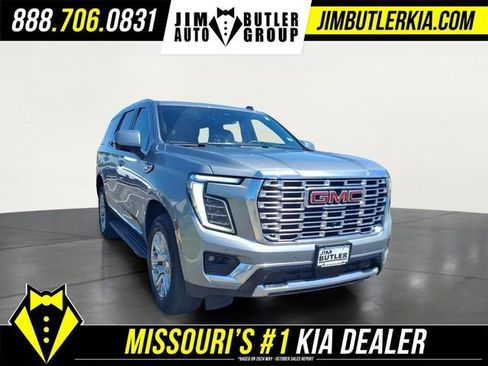 Used 2025 GMC Yukon Denali AWD/4WD image 28