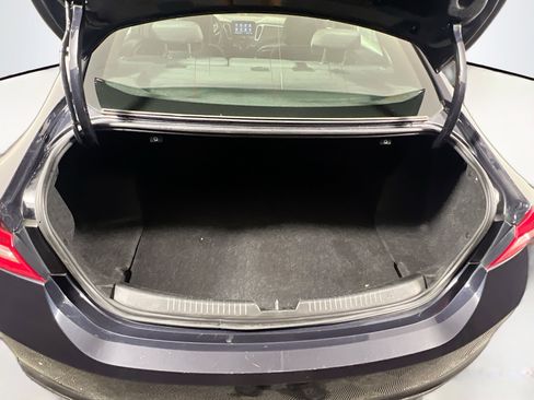 Used 2023 Chevrolet Malibu LT image 34