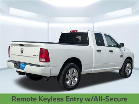 Used 2018 RAM 1500 Express w/ Express Value Package AWD/4WD image 6