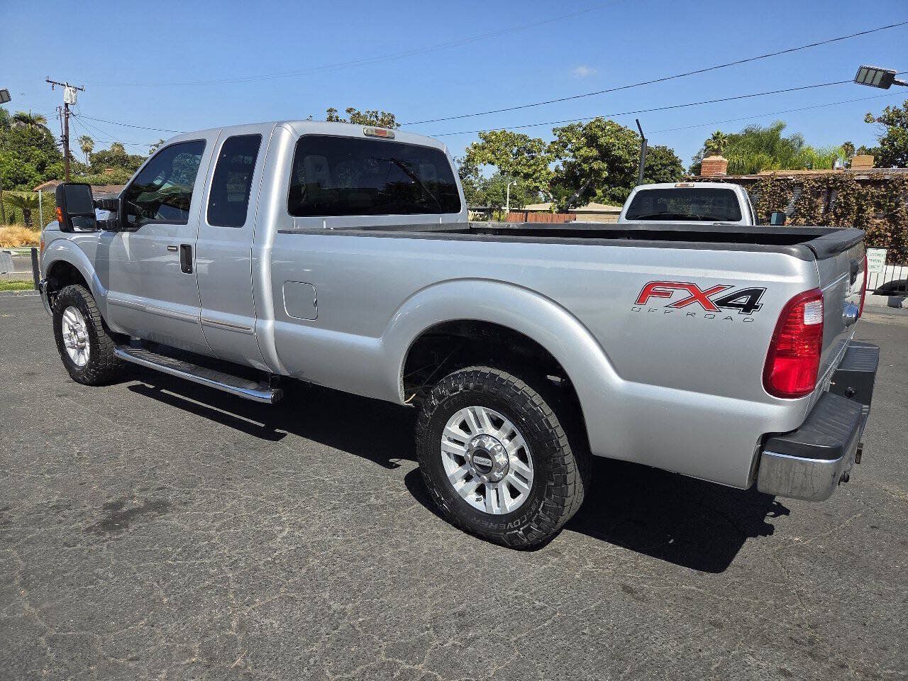 Used 2013 Ford F250 XLT w/ XLT Interior Pkg AWD/4WD image 16