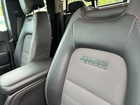 Used 2018 GMC Canyon All Terrain w/ Trailering Package AWD/4WD image 8
