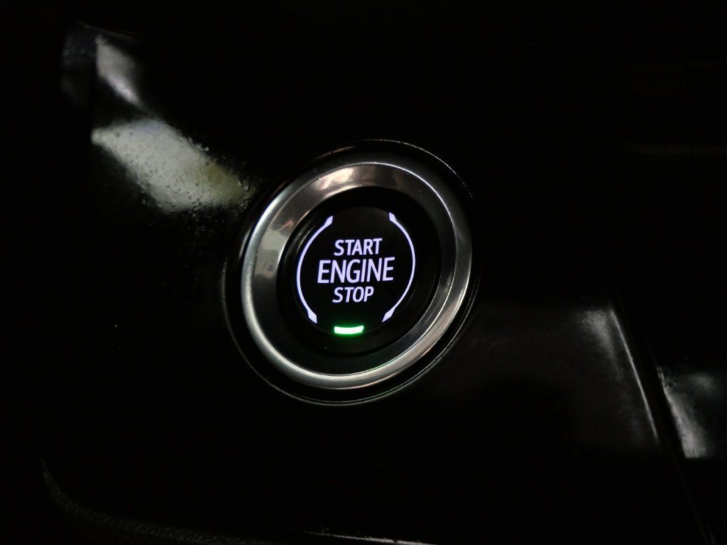 Used 2025 Buick Envision Avenir AWD/4WD image 27