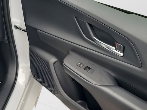 New 2026 Toyota Prius Plug-In Hybrid FWD image 48