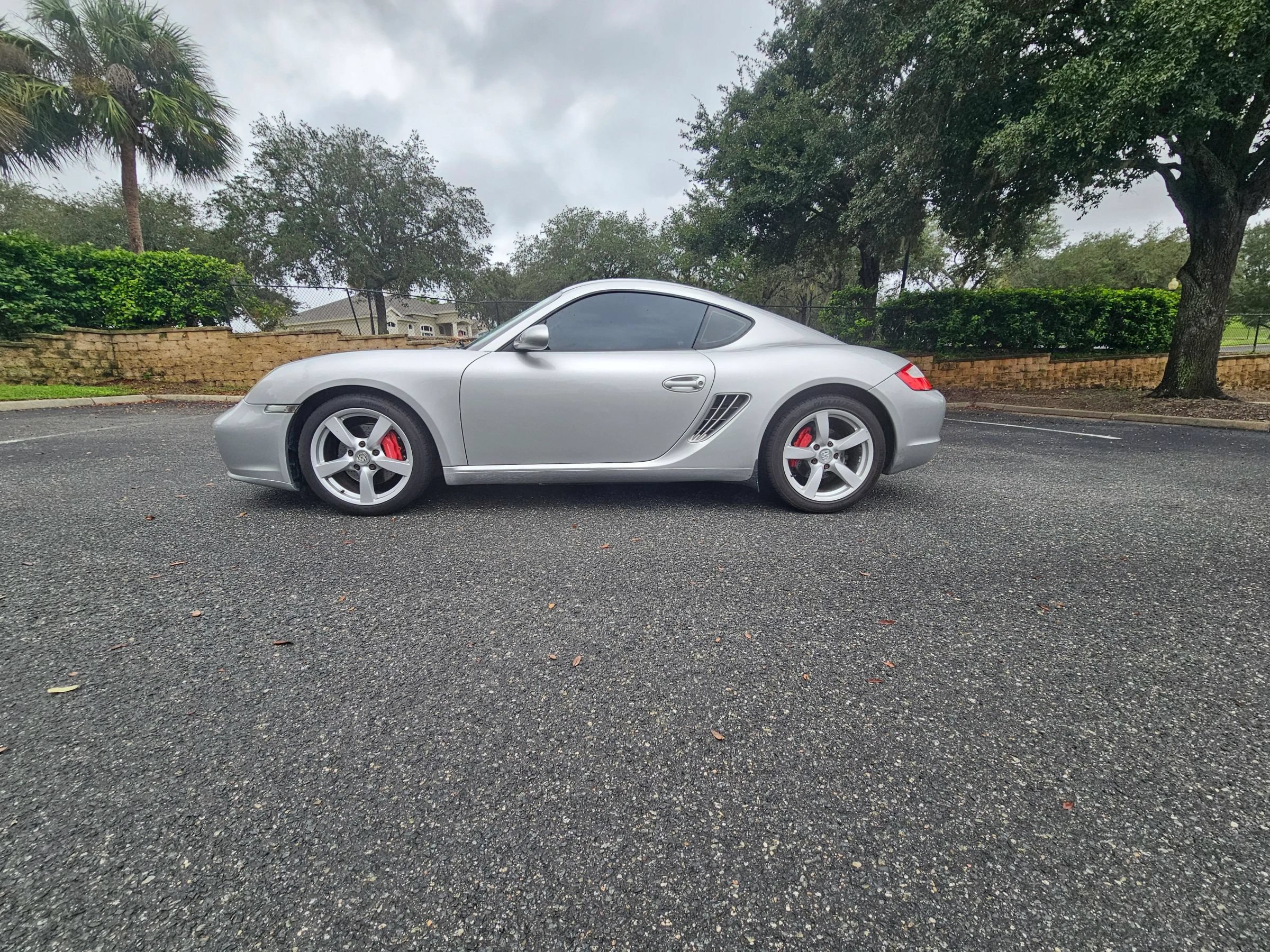 Used 2007 Porsche Cayman S RWD image 3