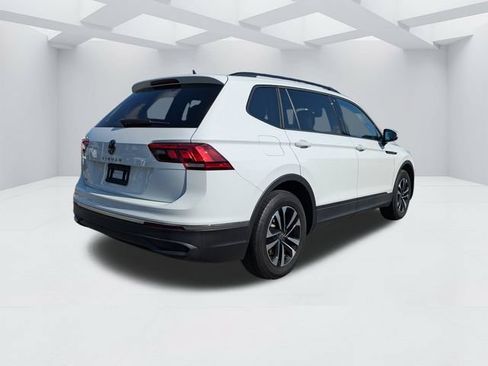 Used 2023 Volkswagen Tiguan S w/ Driver Assistance Package FWD image 5