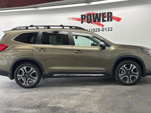 Used 2023 Subaru Ascent Limited w/ Technology Package AWD/4WD image 2