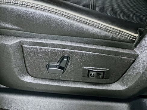 Used 2020 RAM 3500 Limited image 26