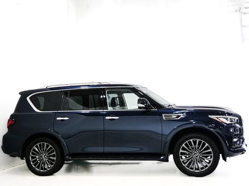 Used 2022 INFINITI QX80 Premium Select w/ Cargo Package AWD/4WD image 5