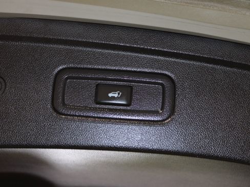Used 2012 INFINITI FX35 2WD image 30