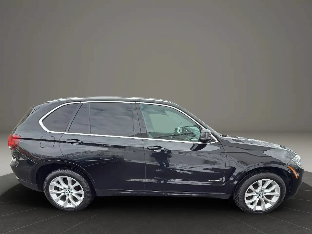 Used 2018 BMW X5 xDrive35i AWD/4WD image 4