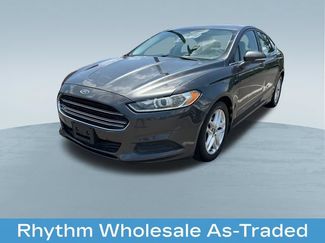 Used 2015 Ford Fusion SE FWD video 3