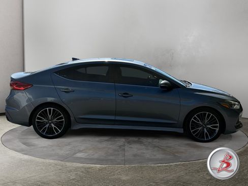 Used 2018 Hyundai Elantra Sport w/ Sport Premium Package 03 FWD image 8