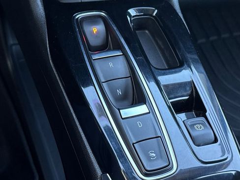 Certified 2023 Chevrolet Bolt EUV LT image 24