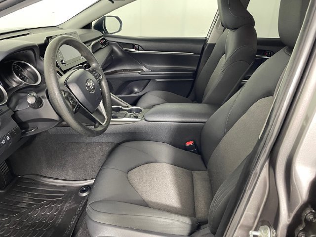 Used 2021 Toyota Camry LE FWD image 2