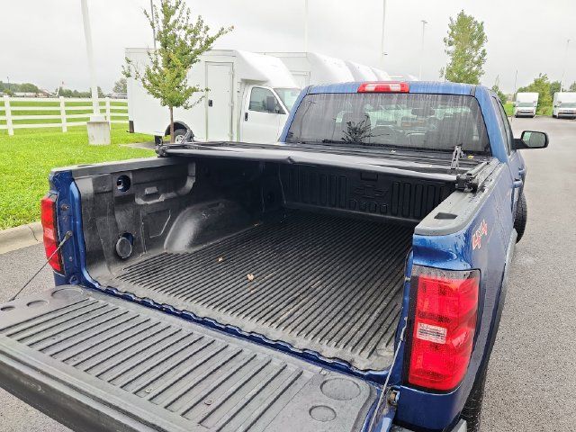 Used 2017 Chevrolet Silverado 1500 LT w/ All Star Edition AWD/4WD image 34
