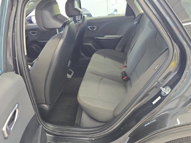 Used 2025 Kia K4 FWD image 10