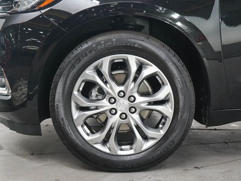 Used 2021 Buick Enclave Avenir w/ Avenir Technology Package AWD/4WD image 30