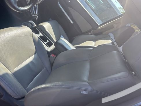 Used 2016 Honda CR-V Touring image 8