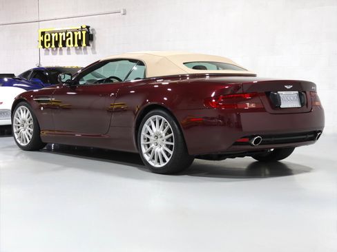 Used 2006 Aston Martin DB9 Volante RWD image 7