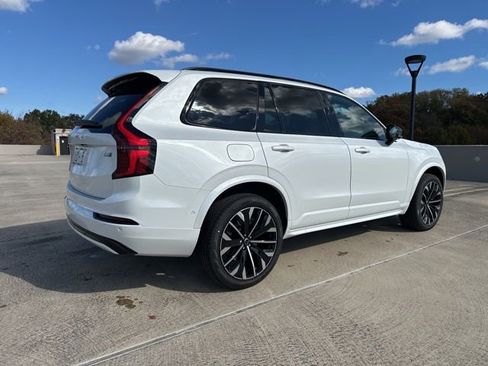 New 2026 Volvo XC90 B6 Ultra w/ Protection Package Premier image 7