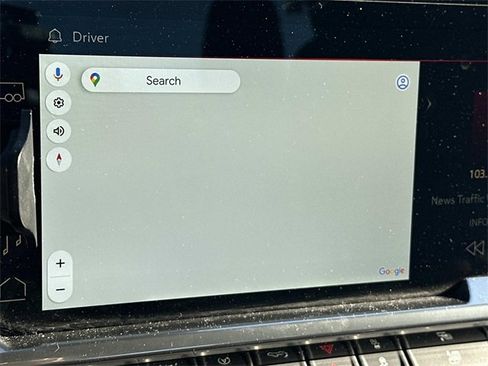 Used 2025 GMC Sierra 1500 SLT image 11