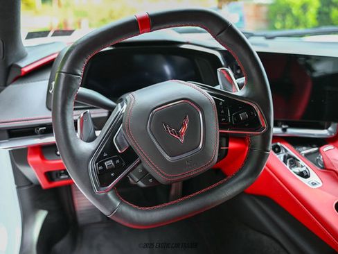 Used 2020 Chevrolet Corvette Stingray Premium Cpe w/ 3LT Preferred Equipment Group image 37