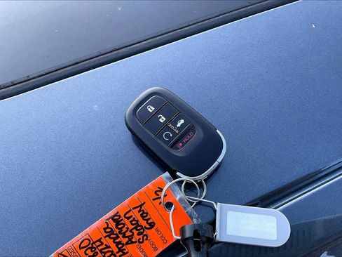 Used 2024 Honda Accord EX image 11