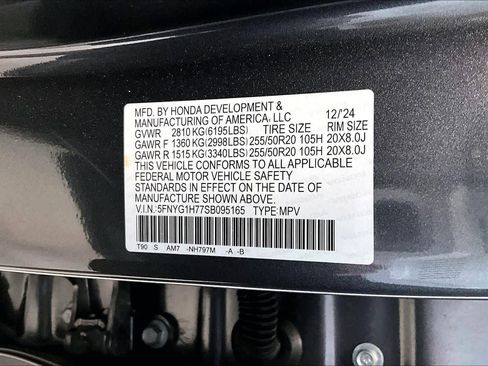 Used 2025 Honda Pilot Touring image 18