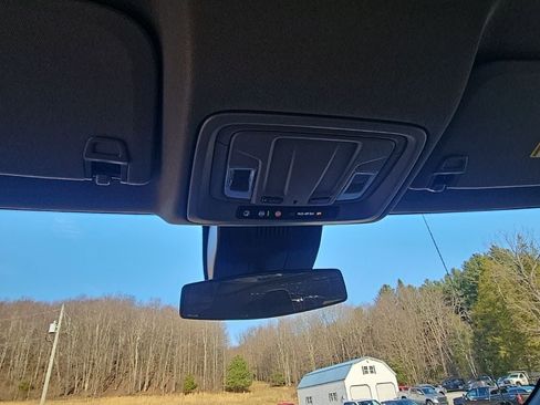 Used 2023 GMC Sierra 1500 Elevation image 16