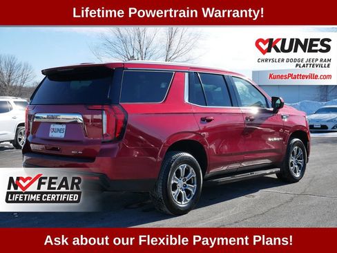 Used 2023 GMC Yukon SLE AWD/4WD image 8