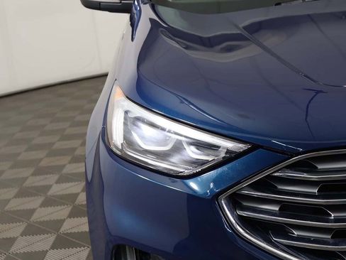 Used 2020 Ford Edge Titanium w/ Equipment Group 301A image 17