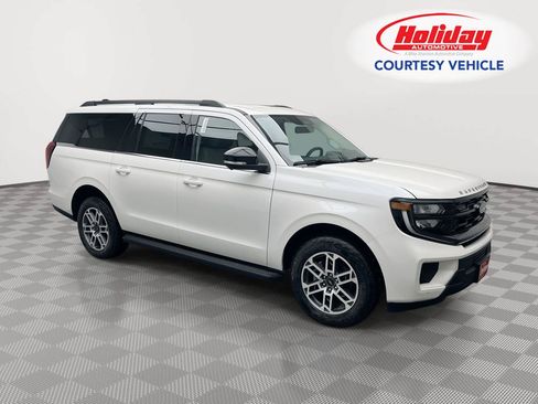 Used 2026 Ford Expedition Max Active AWD/4WD image 1