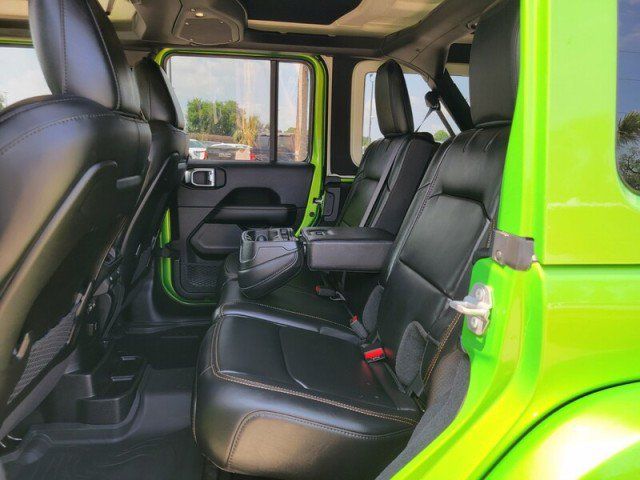 Used 2025 Jeep Wrangler Unlimited Rubicon 392 AWD/4WD image 31