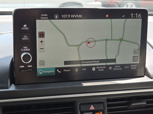 Certified 2023 Honda Pilot Touring image 5