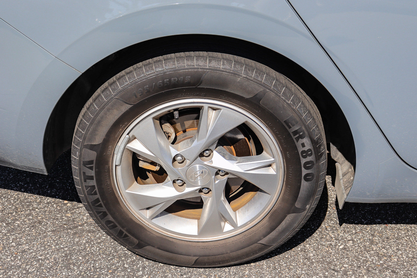 Used 2021 Hyundai Elantra SE FWD image 8