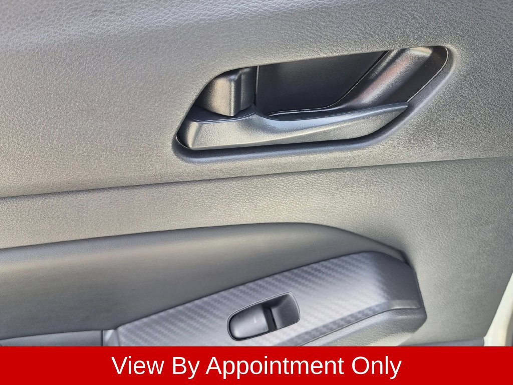 Used 2025 Nissan Altima 2.5 SV FWD image 24